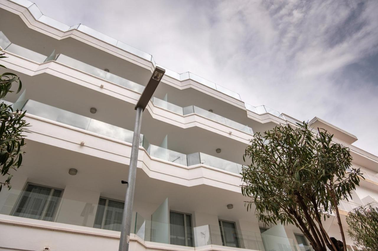 Sea Breeze Apartments Cala Millor  Ngoại thất bức ảnh