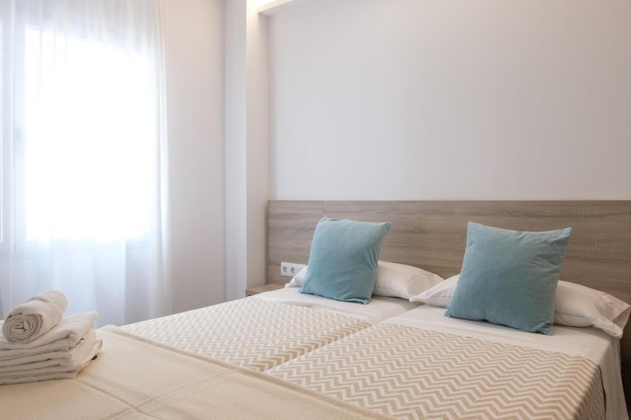 Sea Breeze Apartments Cala Millor  Ngoại thất bức ảnh