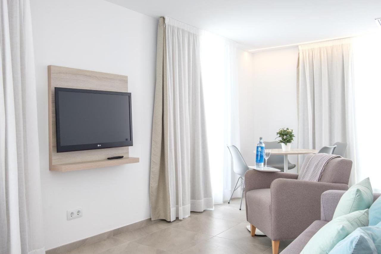 Sea Breeze Apartments Cala Millor  Ngoại thất bức ảnh