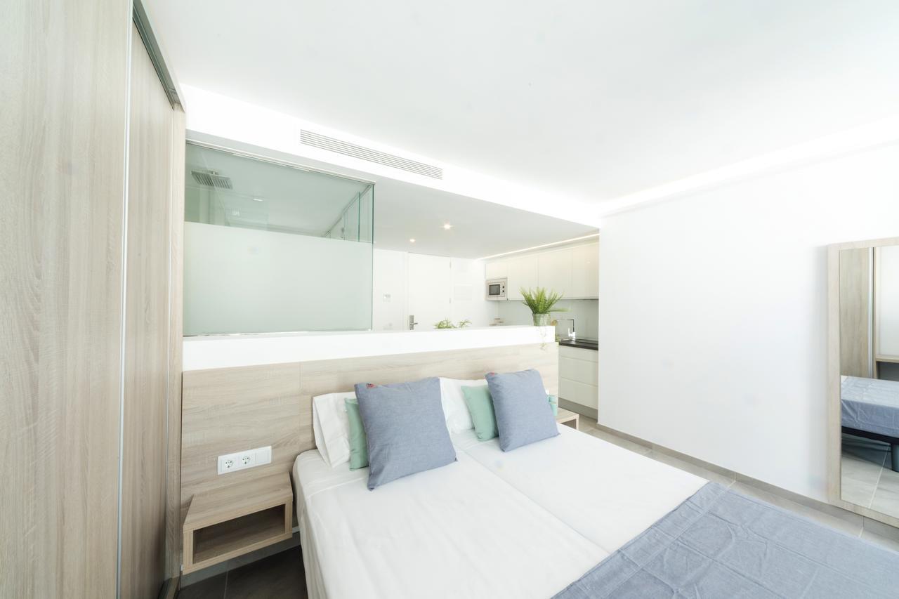 Sea Breeze Apartments Cala Millor  Ngoại thất bức ảnh